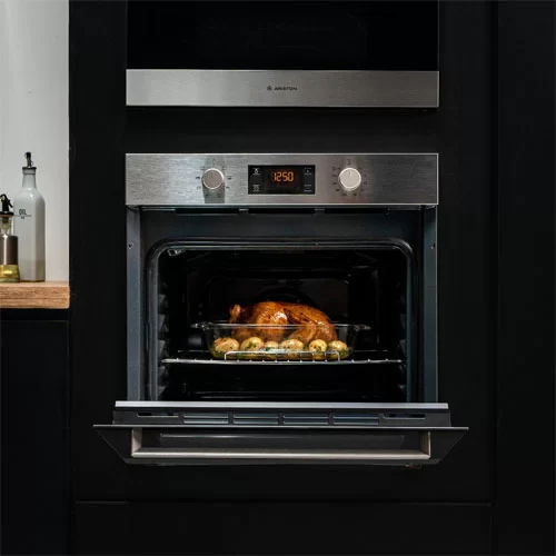 Horno eléctrico empotrable 60 cm FI5 851 C I X A Ariston — Ariston