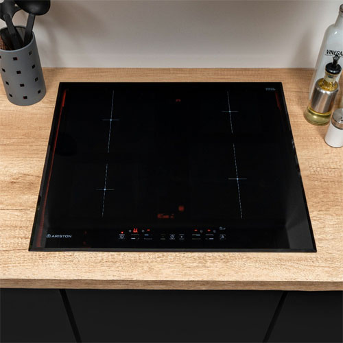 Placa de Cocina a Inducción Ariston Vitrocerámica 4H 7200W