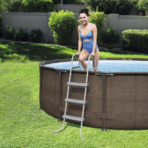 Escalera Bestway 58335 para Piscinas de 107cm