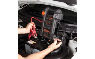 Arrancador para Automóvil Black+Decker JS350S 12V 350A Arrancador para Automóvil Black+Decker JS350S 12V 350A