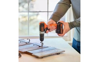 Taladro a Batería y Herramientas Black+Decker BCD 54pzs Taladro a Batería y Herramientas Black+Decker BCD 54pzs