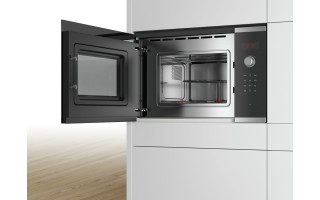Microondas Empotrable Bosch BEL523MS0 20L 800W Negro Microondas Empotrable Bosch BEL523MS0 20L 800W Negro