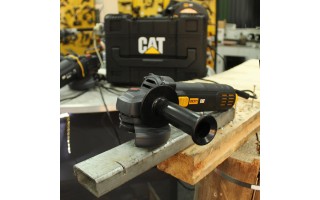 Amoladora Cat DX371 115mm 750W Amoladora Cat DX371 115mm 750W
