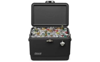 Conservadora Coleman 51L (54Qt) con Abrebotellas Negro Conservadora Coleman 51L (54Qt) con Abrebotellas Negro