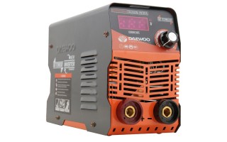 Soldador Inverter Daewoo MINIDW 220A Soldador Inverter Daewoo MINIDW 220A