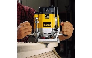 Fresadora Dewalt DW625E 1/2" 1850W Fresadora Dewalt DW625E 1/2" 1850W