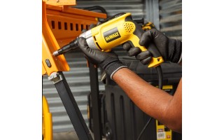 Atornillador para Drywall Dewalt DW268 540W 26Nm Atornillador para Drywall Dewalt DW268 540W 26Nm