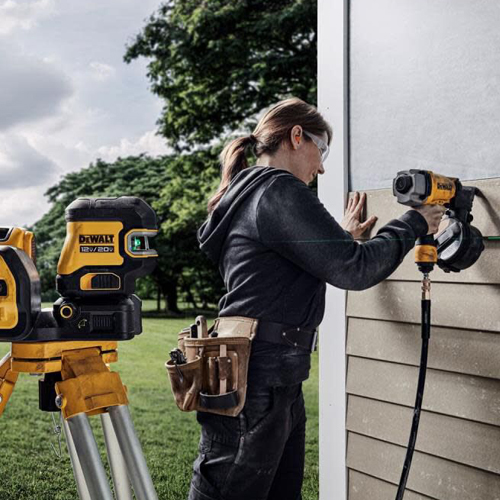 Nivel de Linea y Punto Láser a Batería Dewalt DCLE 85m Verde