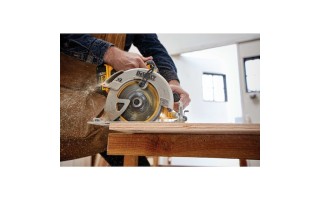Sierra Circular a Batería Dewalt DCS570B 185mm 20V SIN BAT Sierra Circular a Batería Dewalt DCS570B 185mm 20V SIN BAT