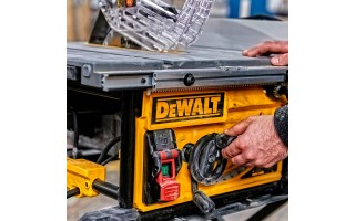 Sierra Circular de Banco Dewalt DWE7492 250mm 2000W Sierra Circular de Banco Dewalt DWE7492 250mm 2000W
