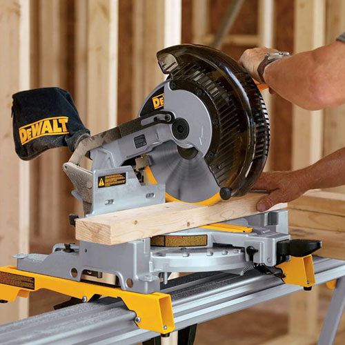 Sierra Ingletadora Dewalt DWS713 254mm 1600W