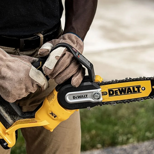 Motosierra a Batería Dewalt DCCS623B 8'' 20V (SIN BAT)