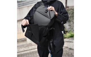 Mochila porta Laptop Kolke Trekking KVM 17'' Negro Mochila porta Laptop Kolke Trekking KVM 17'' Negro