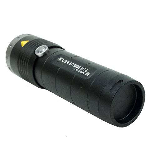 Linterna Ledlenser MT6 600 Lumenes