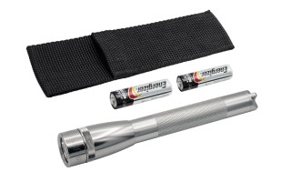 Linterna Maglite SP2210HJ LED 127lm AAx2 Plata +Estuche Linterna Maglite SP2210HJ LED 127lm AAx2 Plata +Estuche