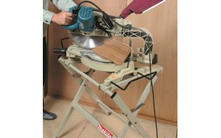Banco para Sierras Ingletadoras Makita 194043-3 Banco para Sierras Ingletadoras Makita 194043-3