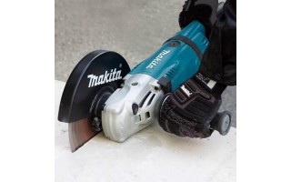 Amoladora Angular Makita GA7030 180mm 2400W