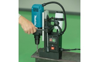 Taladro de Base Magnética Makita HB350 35mm 1050W