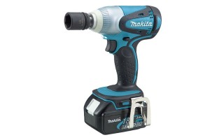 Llave de Impacto a Bateria Makita DTW251RFE enc.1/2" 18V Llave de Impacto a Bateria Makita DTW251RFE enc.1/2" 18V