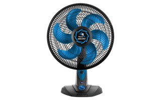 Ventilador de Mesa Mallory Ozonic 40cm 3Vel. 6 Aspas Ventilador de Mesa Mallory Ozonic 40cm 3Vel. 6 Aspas