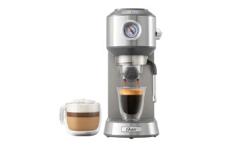 Cafetera Eléctrica Oster Compact Perfect Brew BVST 1250W Cafetera Eléctrica Oster Compact Perfect Brew BVST 1250W