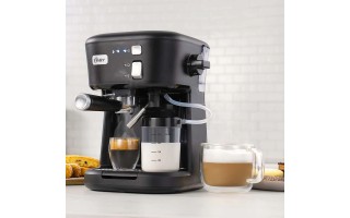Cafetera Oster BVSTEM 900ml 1170W Cafetera Oster BVSTEM 900ml 1170W