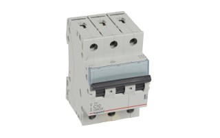 Llave Termomagnetica Legrand TM 6KA 3x10A Llave Termomagnetica Legrand TM 6KA 3x10A
