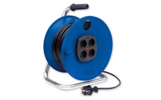 Prolongador Famatel 30009 2P+4T 16A 25m Prolongador Famatel 30009 2P+4T 16A 25m