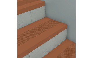 Grada para Escaleras Qrubber GEPVC 120cm Estriada Marrón Grada para Escaleras Qrubber GEPVC 120cm Estriada Marrón