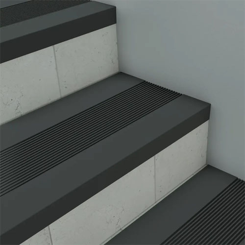 Grada para Escaleras Qrubber GEPVC 120cm Estriada Negro