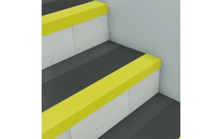 Grada para Escaleras Qrubber 120cm Estriada Gris/Ama Grada para Escaleras Qrubber 120cm Estriada Gris/Ama