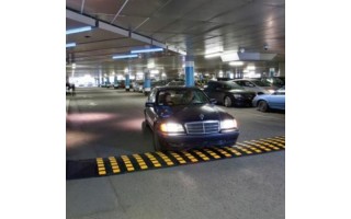 Lomo de Burro Qrubber Premium 60cm Negro y Amarillo Lomo de Burro Qrubber Premium 60cm Negro y Amarillo