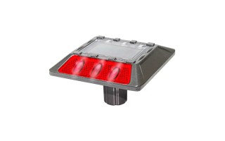 Tacha Solar Qrubber 1724 con Vástago 12,5x10x7cm Rojo Tacha Solar Qrubber 1724 con Vástago 12,5x10x7cm Rojo