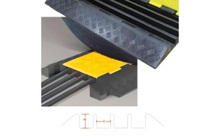 Protector de Cables y Mangueras Qrubber 15Tn 4 canales 90cm Protector de Cables y Mangueras Qrubber 15Tn 4 canales 90cm