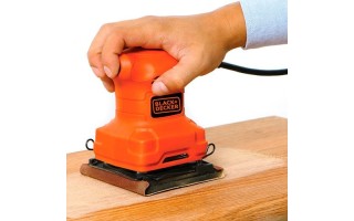 Lijadora Orbital Black+Decker BS200 1/4h 200W Lijadora Orbital Black+Decker BS200 1/4h 200W