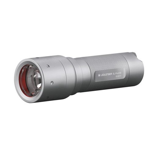 Linterna Ledlenser SL-Pro220 220lm AAAx3