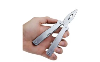 Multi-herramienta Stanley 92-841 16 funciones + Estuche