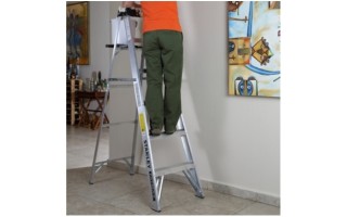 Escalera Tijera Stanley SXL2110 Aluminio 8pel. 2,43m