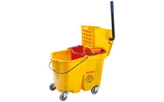 Balde con Escurridor SuperPro Bettanin 9077 33L Plástico Balde con Escurridor SuperPro Bettanin 9077 33L Plástico