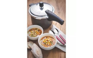 Olla a Presión Tramontina Vancouver 20582 20cm 2,5L Negro Olla a Presión Tramontina Vancouver 20582 20cm 2,5L Negro