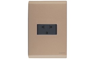 Toma Tramontina Liz unipolar 2P+T Universal Dorado Toma Tramontina Liz unipolar 2P+T Universal Dorado