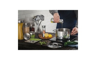 Aceitero Vinagrero Tramontina Realce 61119 250ml Inox. Aceitero Vinagrero Tramontina Realce 61119 250ml Inox.