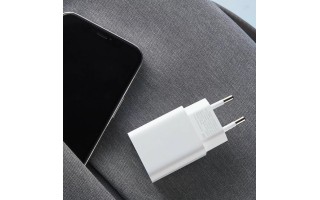Cargador Xiaomi BHR4927GL USB C 20W Carga Rápida Cargador Xiaomi BHR4927GL USB C 20W Carga Rápida